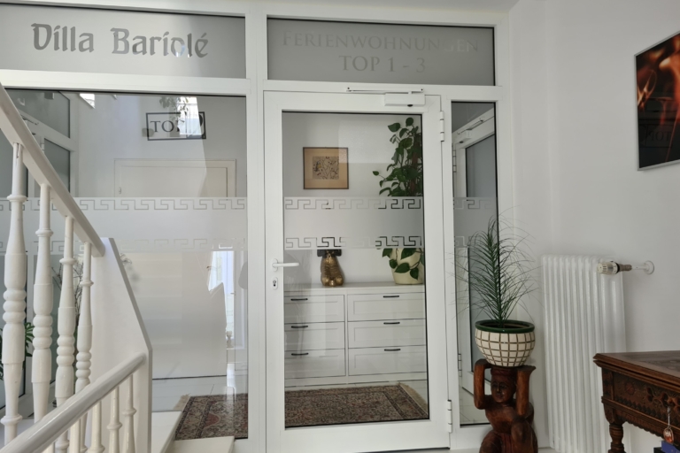 Bad Reichenhall - Villa Bariole - Jutta Deluxe Apartment - Entrance