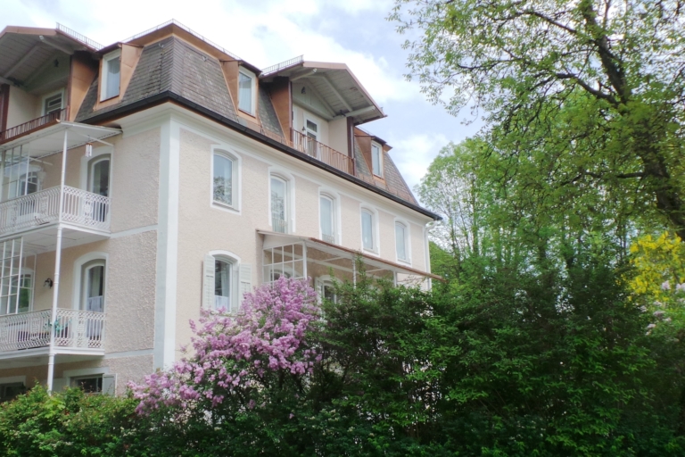 Bad Reichenhall - Villa Bariole - Jutta Deluxe Apartments - exterior view