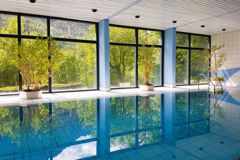 Bad Reichenhall - Apartment house "Am Schroffen" - Indoor Pool (beheizt / heated)