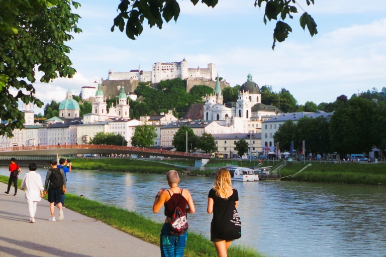 Salzburg City and river Salzach - Salzburg Stadt Spaziergang an Salzach